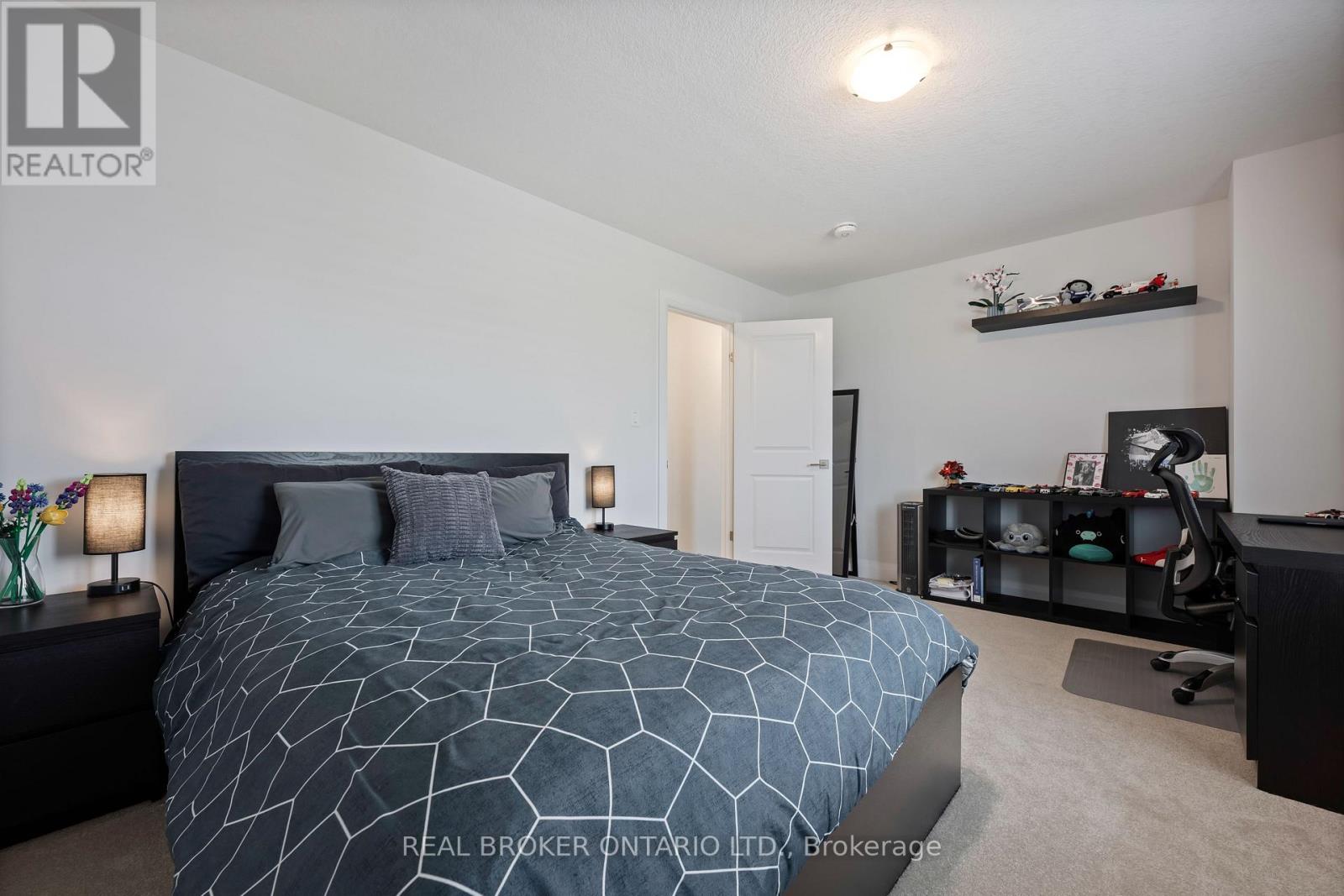 69 Miranda Path, Woolwich, Ontario  N3B 2C6 - Photo 25 - X12425467