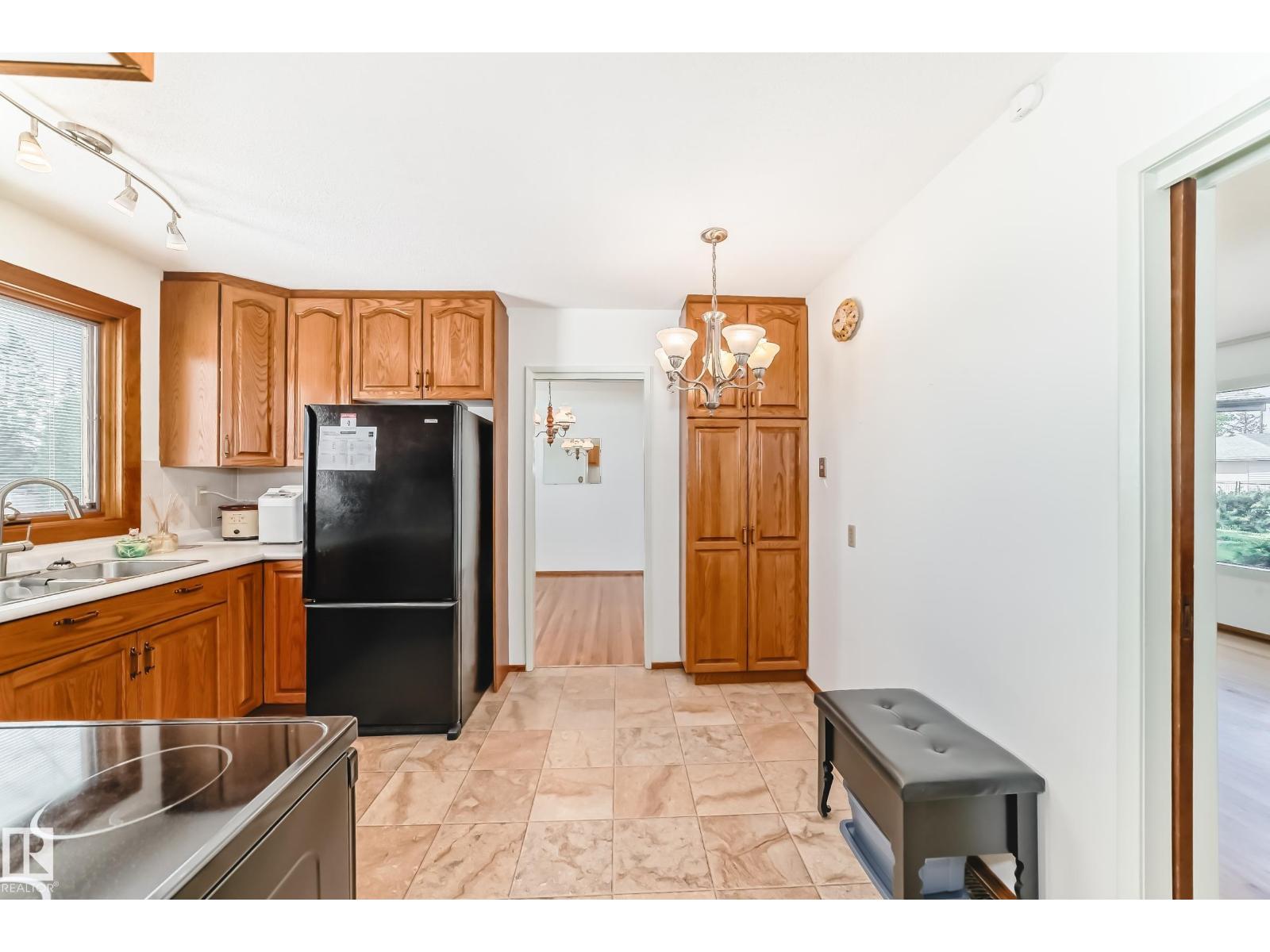 4603 116a St Nw, Edmonton, Alberta  T6H 3R3 - Photo 10 - E4459370