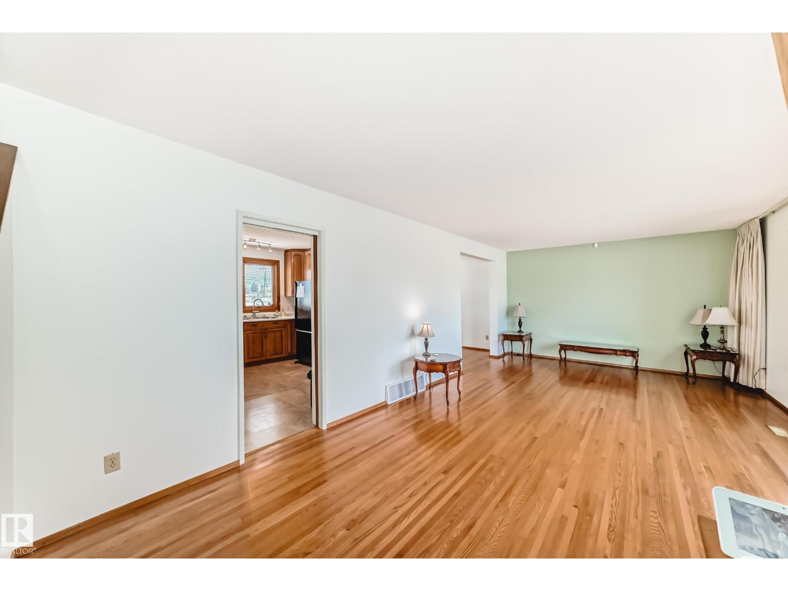 4603 116a St Nw, Edmonton, Alberta  T6H 3R3 - Photo 6 - E4459370