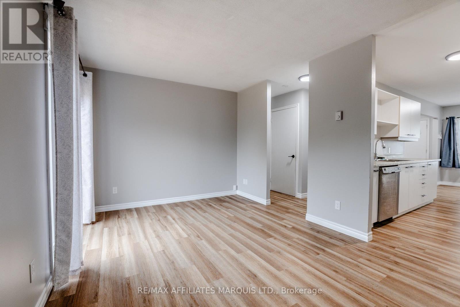 123 Jobin Avenue, Cornwall, Ontario  K6J 3K9 - Photo 10 - X12425539