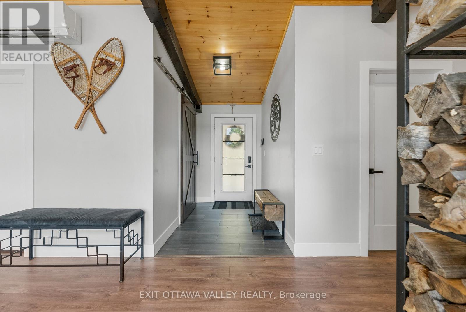 820 Hopefield Road, Madawaska Valley, Ontario  K0J 1B0 - Photo 12 - X12425538