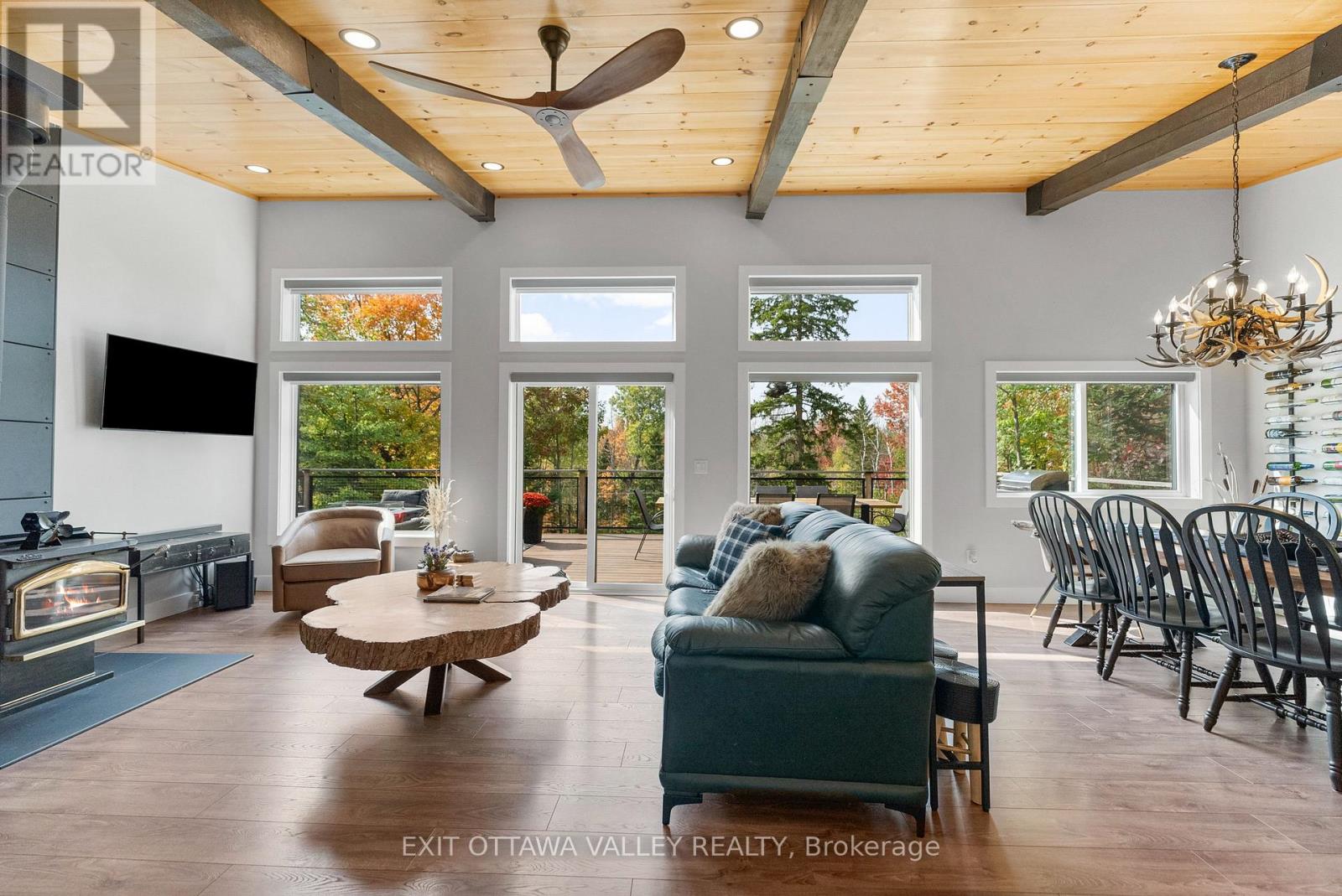 820 Hopefield Road, Madawaska Valley, Ontario  K0J 1B0 - Photo 23 - X12425538
