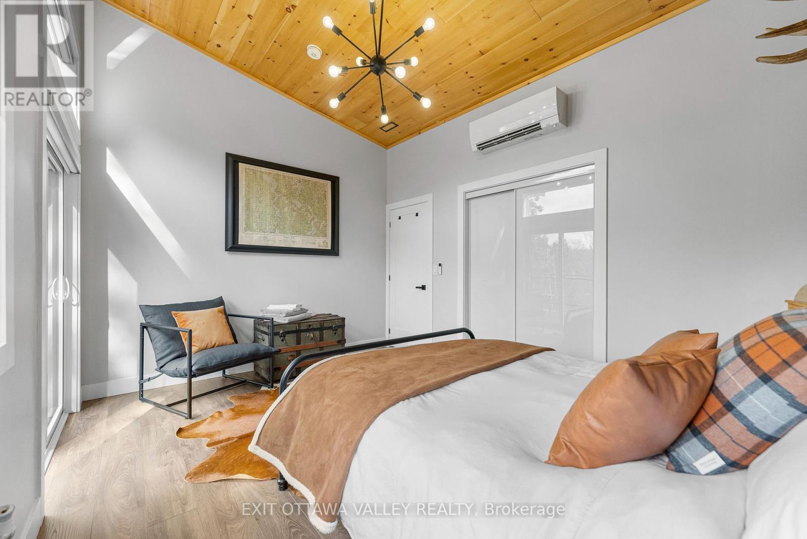 820 Hopefield Road, Madawaska Valley, Ontario  K0J 1B0 - Photo 27 - X12425538