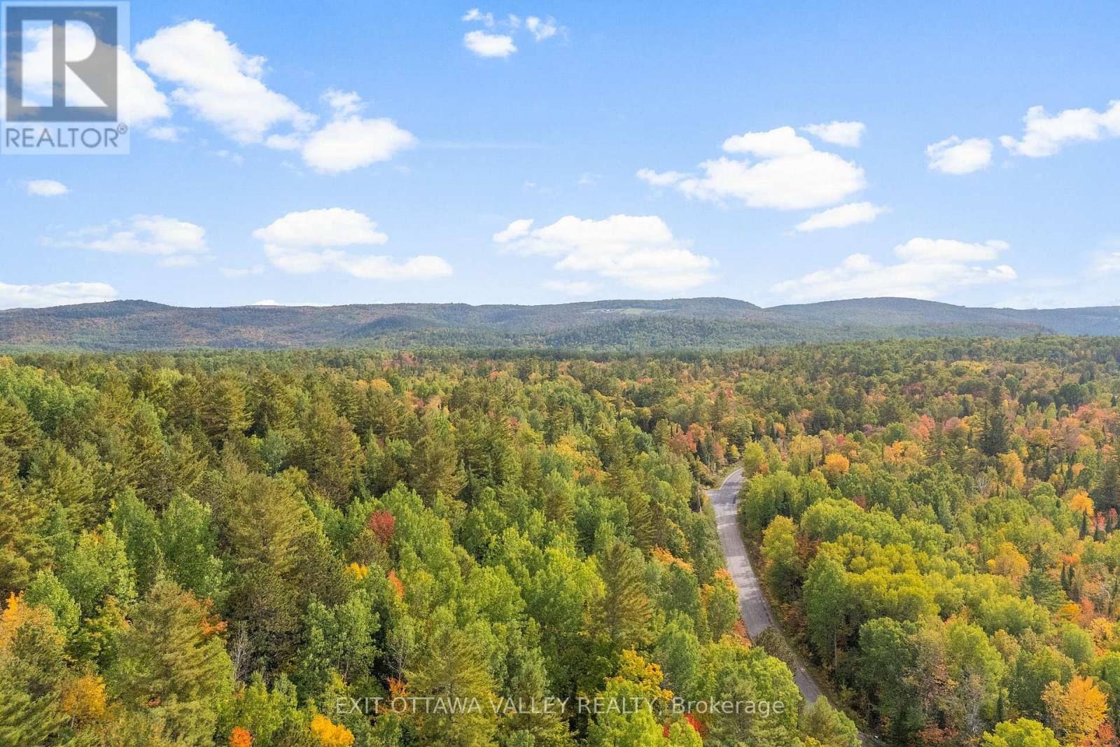 820 Hopefield Road, Madawaska Valley, Ontario  K0J 1B0 - Photo 47 - X12425538