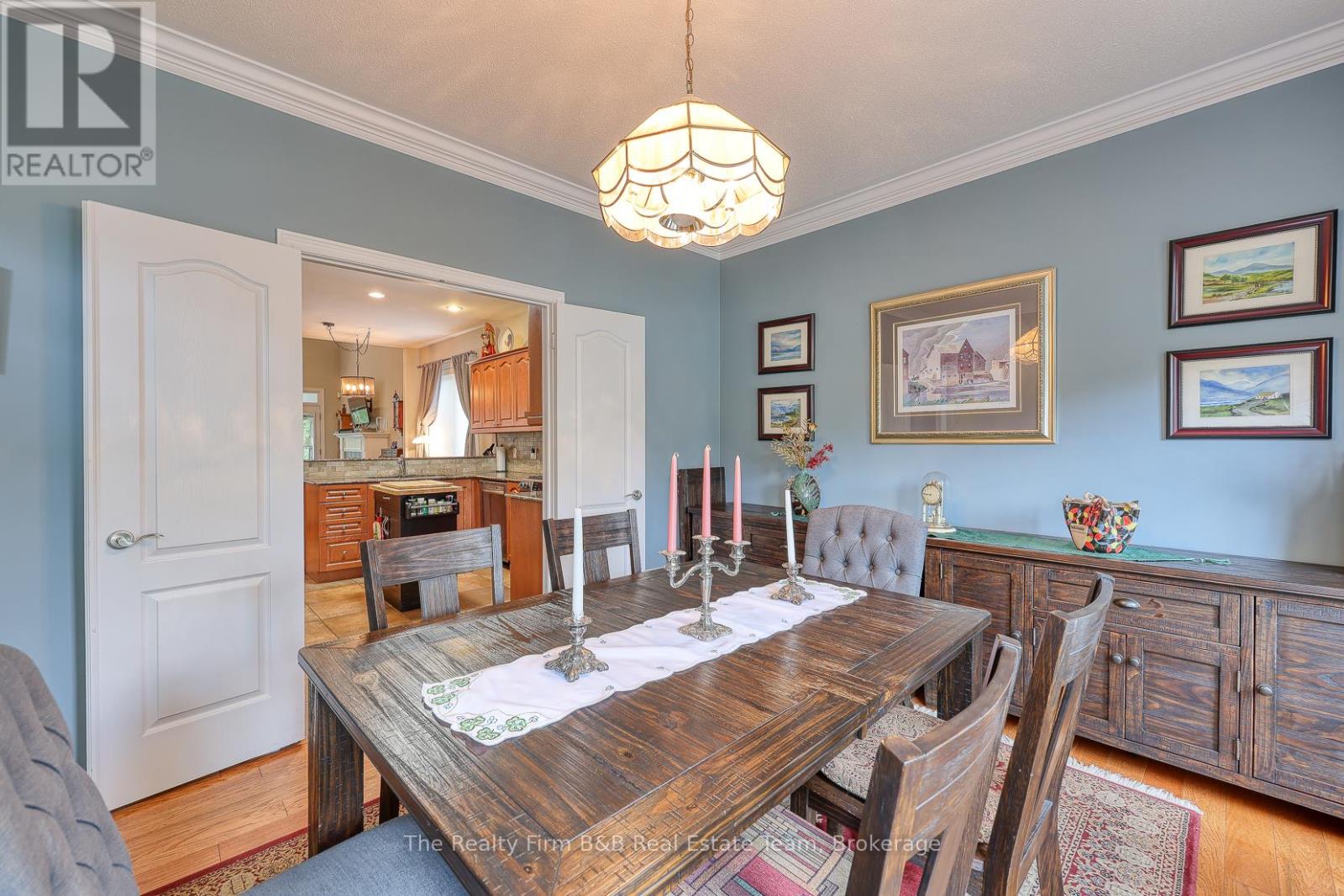 266 Fairway Road, Woodstock, Ontario  N4T 0A4 - Photo 7 - X12425484