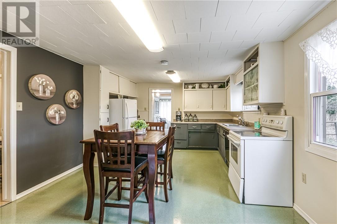 140 Armstrong Road, Coniston, Ontario  P0M 1M0 - Photo 6 - 2124895