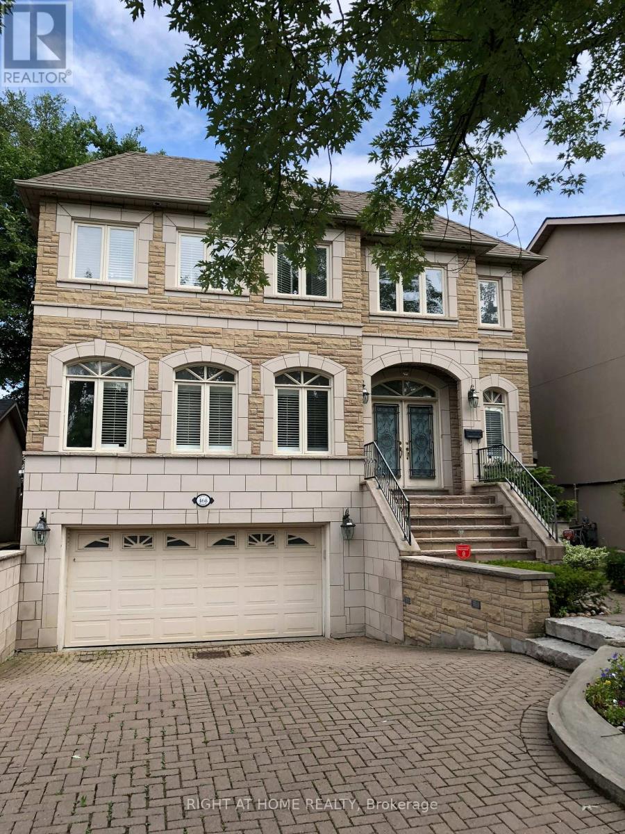 468 DOUGLAS AVENUE, Toronto, Ontario