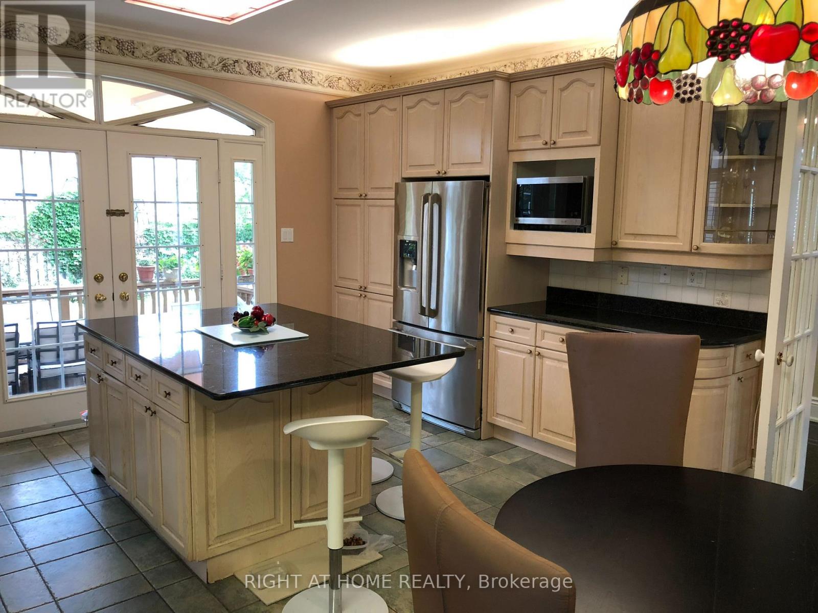 468 Douglas Avenue, Toronto, Ontario  M5M 1H5 - Photo 10 - C12425499