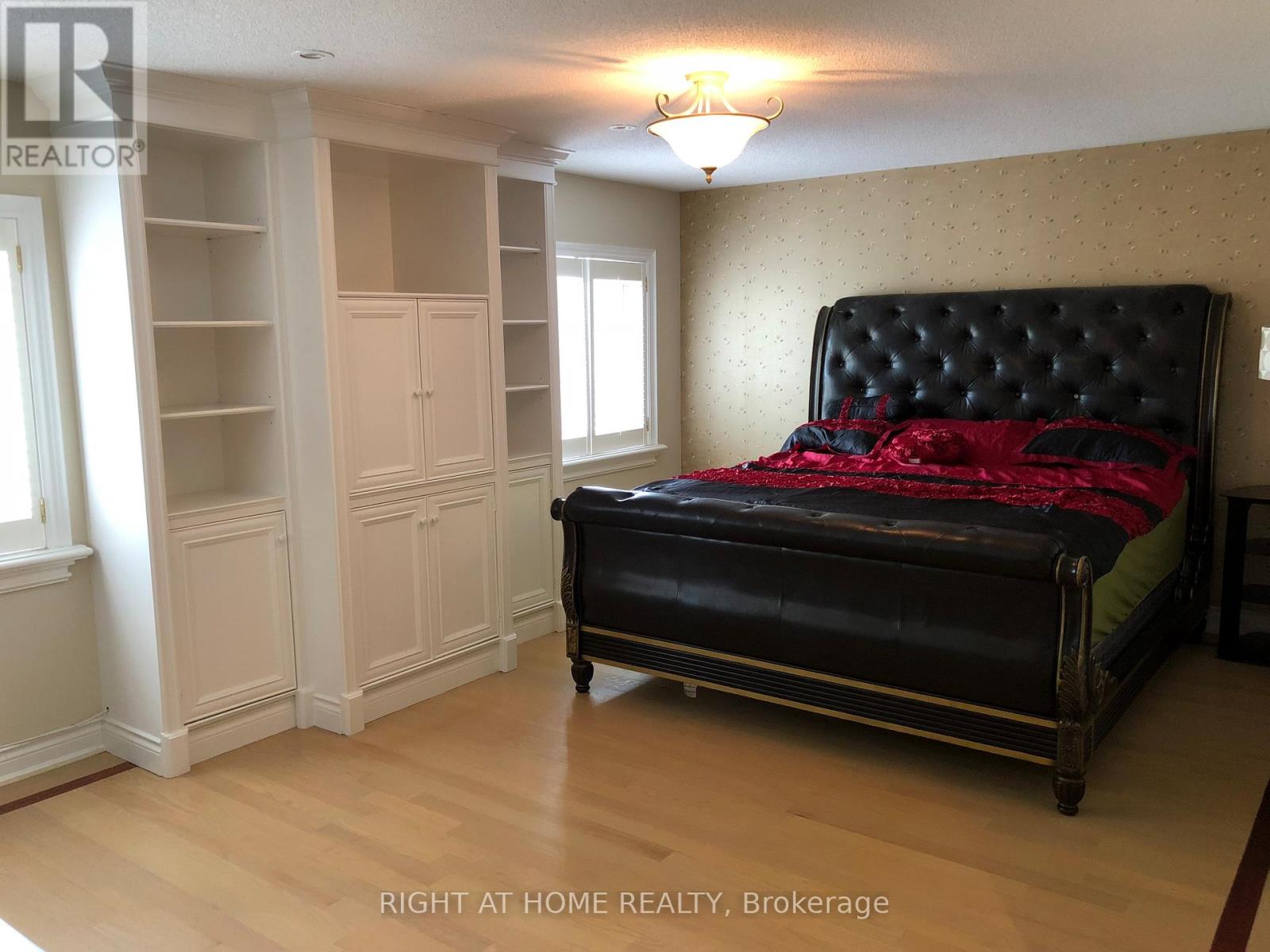 468 Douglas Avenue, Toronto, Ontario  M5M 1H5 - Photo 13 - C12425499