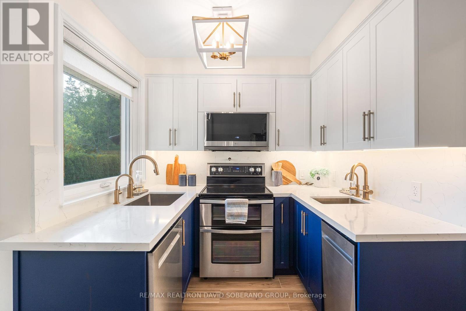 122 Collinson Boulevard, Toronto, Ontario  M3H 3C7 - Photo 13 - C12425521