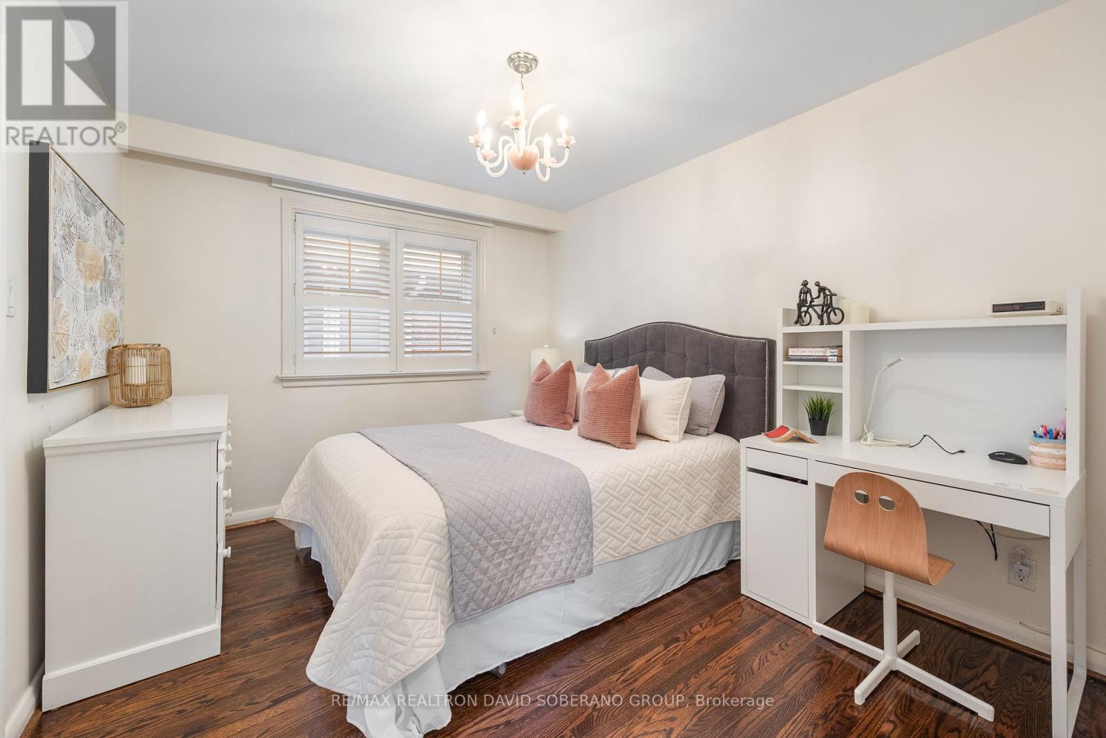 122 Collinson Boulevard, Toronto, Ontario  M3H 3C7 - Photo 14 - C12425521