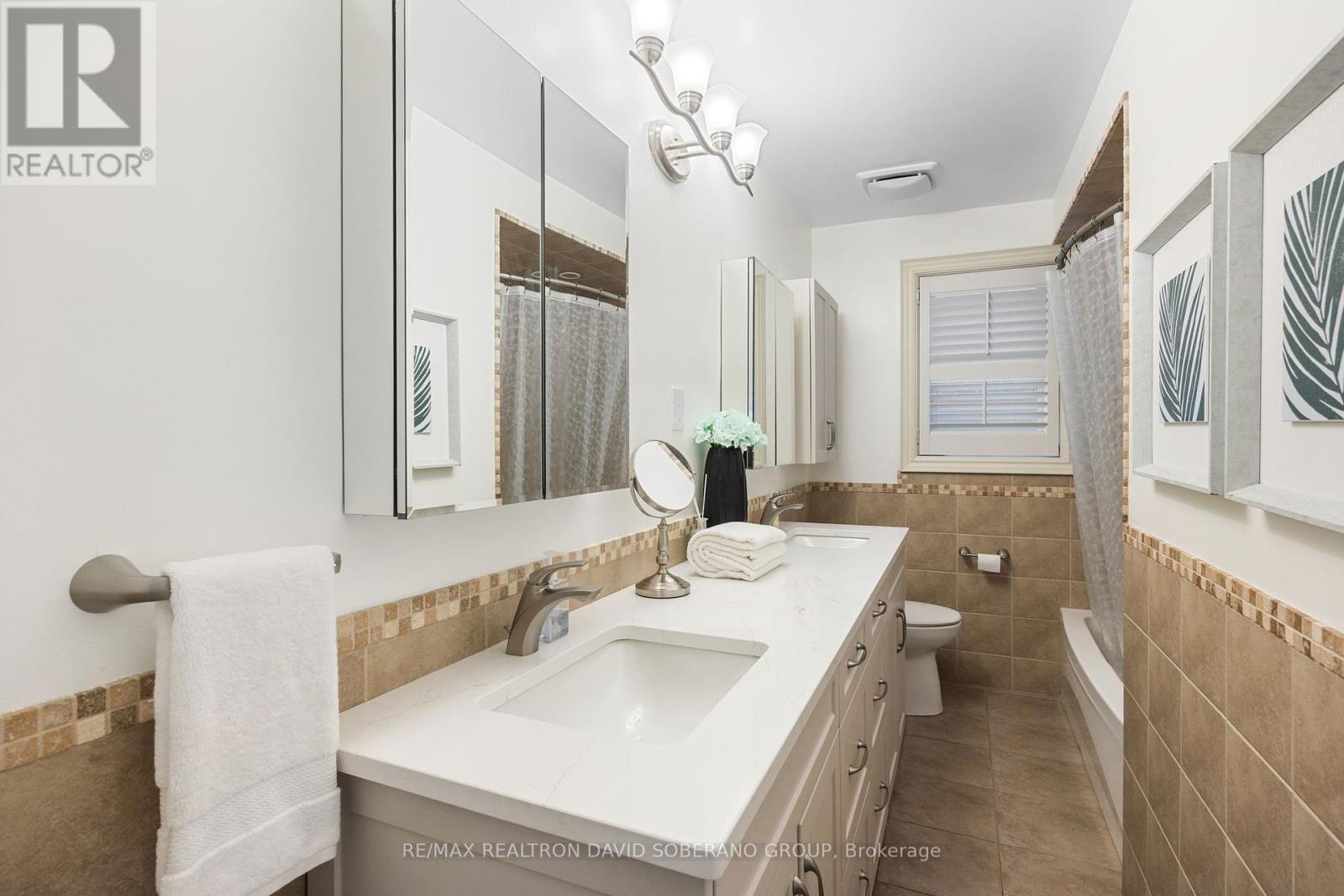 122 Collinson Boulevard, Toronto, Ontario  M3H 3C7 - Photo 17 - C12425521