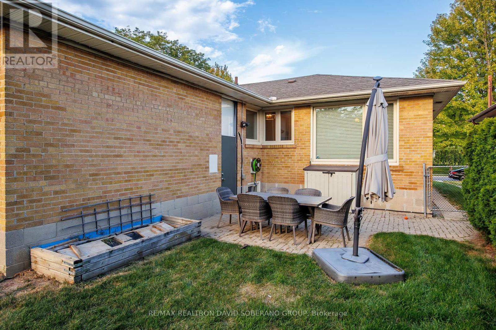122 Collinson Boulevard, Toronto, Ontario  M3H 3C7 - Photo 33 - C12425521