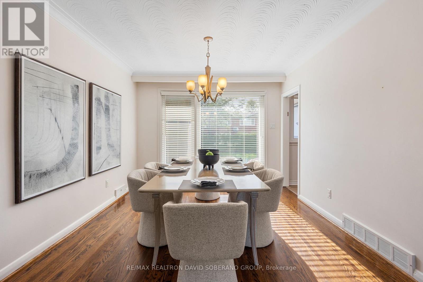 122 Collinson Boulevard, Toronto, Ontario  M3H 3C7 - Photo 8 - C12425521