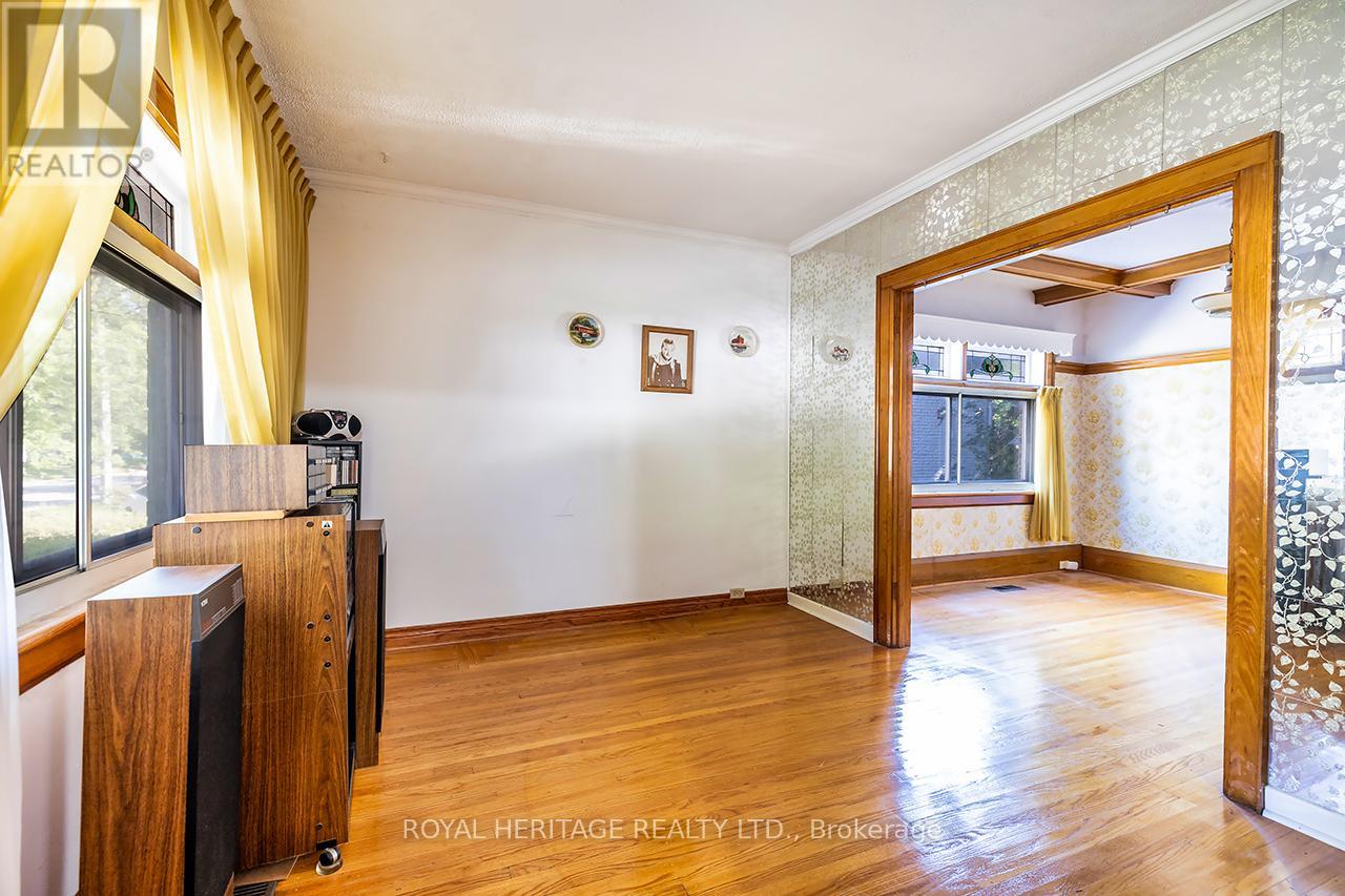 39 Kelsonia Avenue, Toronto, Ontario  M1M 1B2 - Photo 5 - E12425482