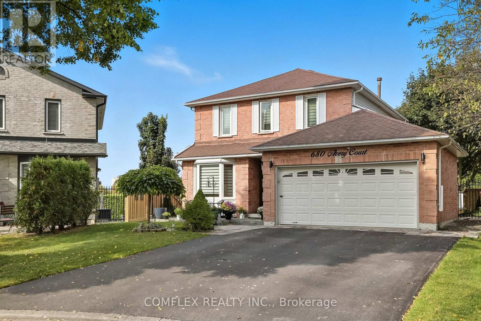 680 Avery Court, Oshawa, Ontario  L1K 1S8 - Photo 3 - E12425528