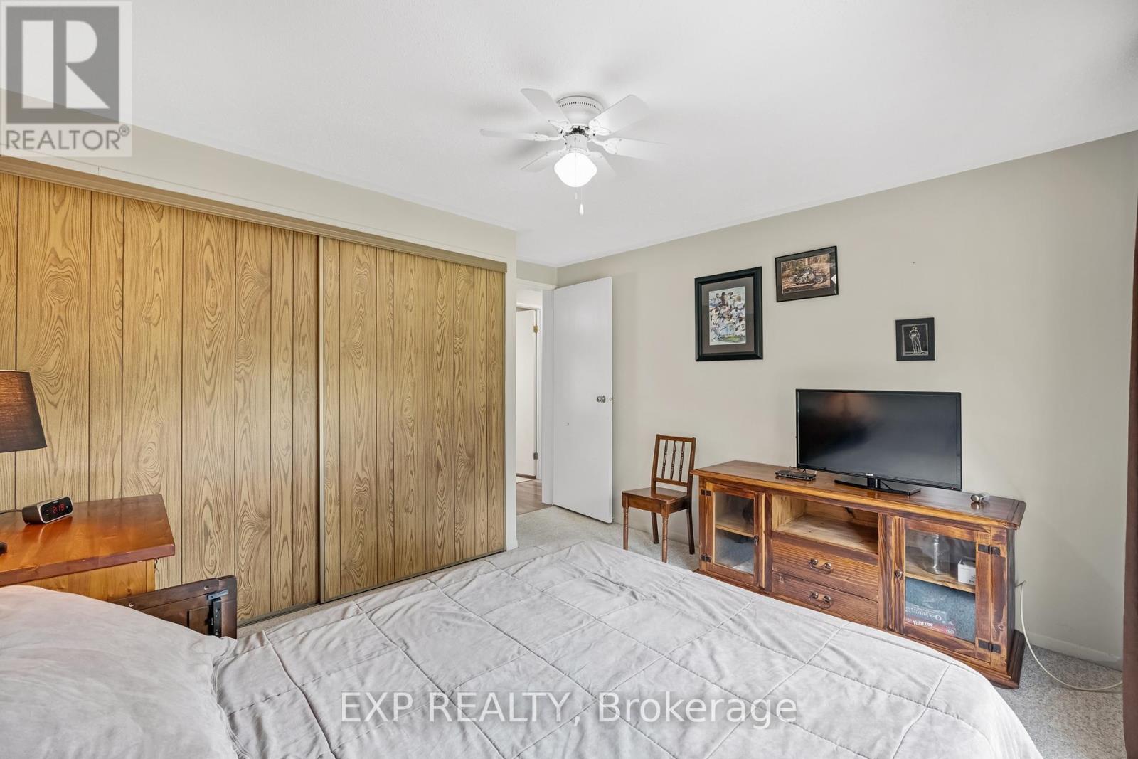 25 Juno Crescent, Georgina, Ontario  L0E 1R0 - Photo 24 - N12425489