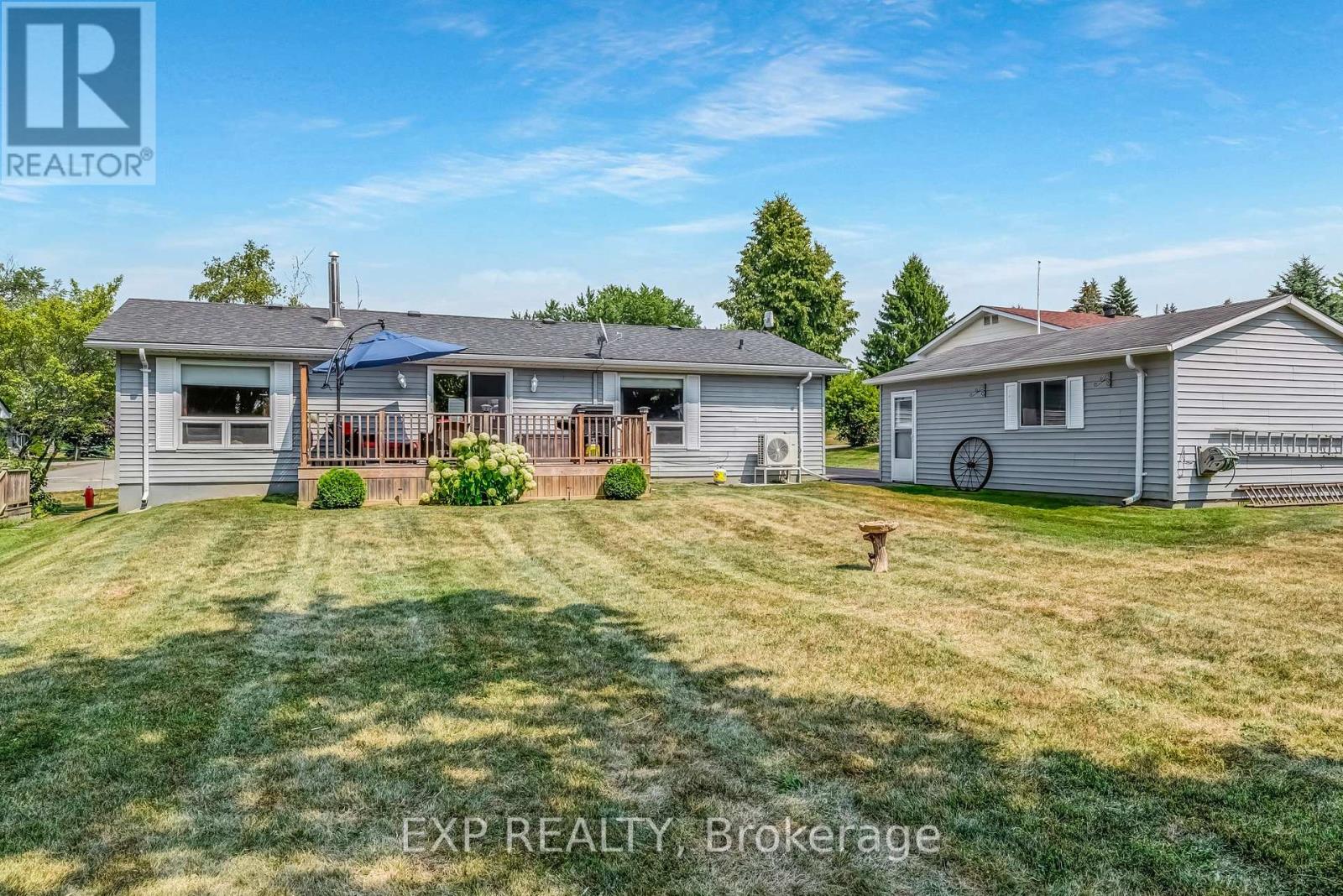 25 Juno Crescent, Georgina, Ontario  L0E 1R0 - Photo 33 - N12425489