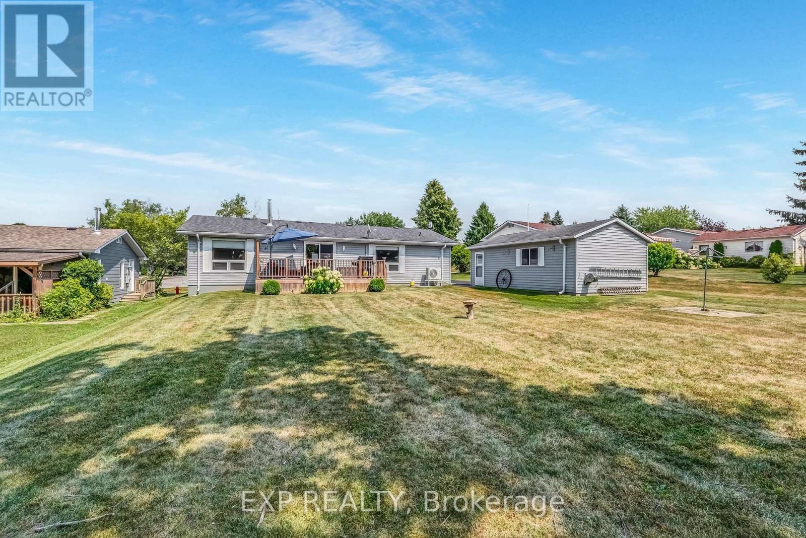 25 Juno Crescent, Georgina, Ontario  L0E 1R0 - Photo 34 - N12425489