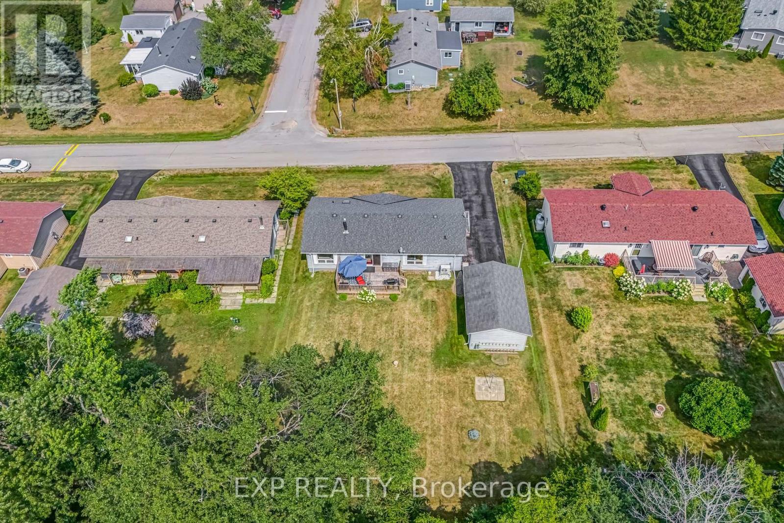 25 Juno Crescent, Georgina, Ontario  L0E 1R0 - Photo 45 - N12425489