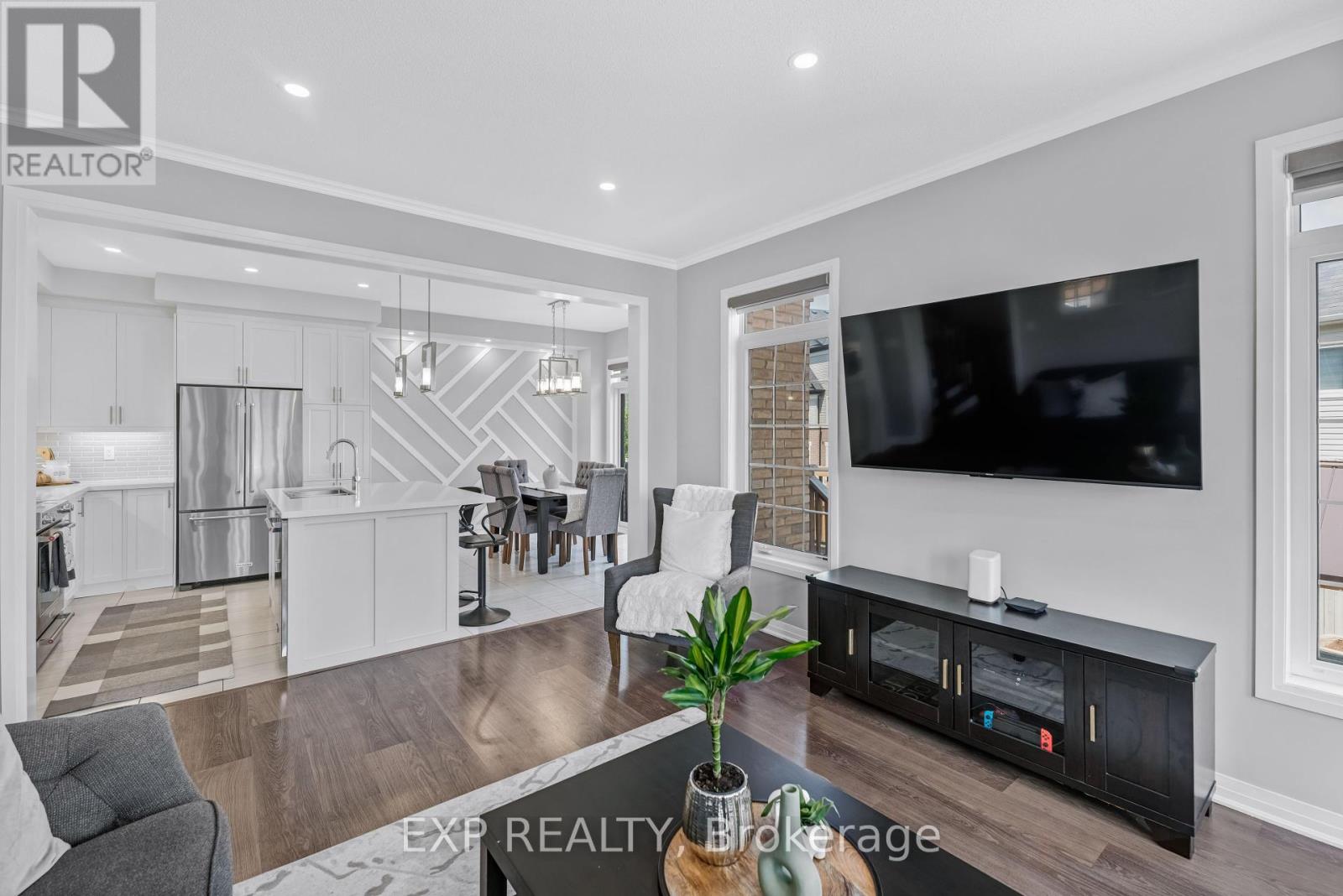 10 Stych Street, New Tecumseth, Ontario  L0G 1W0 - Photo 12 - N12425529