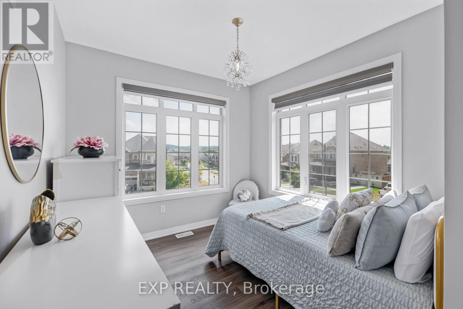 10 Stych Street, New Tecumseth, Ontario  L0G 1W0 - Photo 30 - N12425529