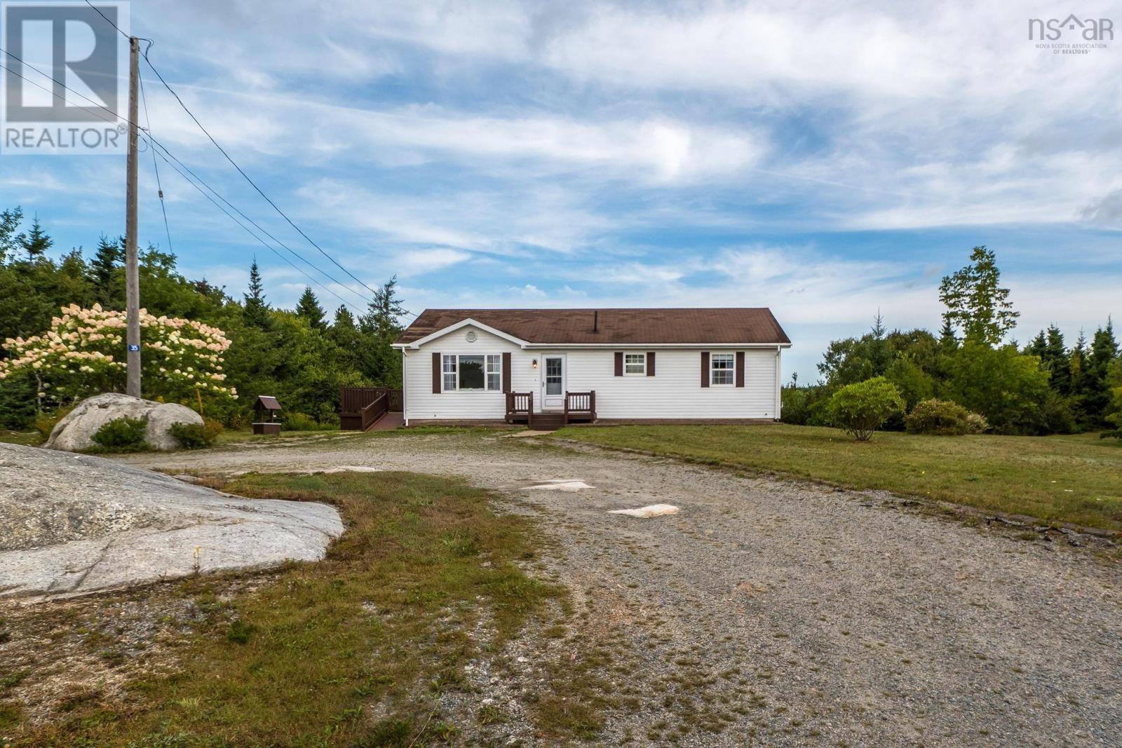 35 Kelly Drive, Williamswood, Nova Scotia  B3V 1E8 - Photo 2 - 202523072