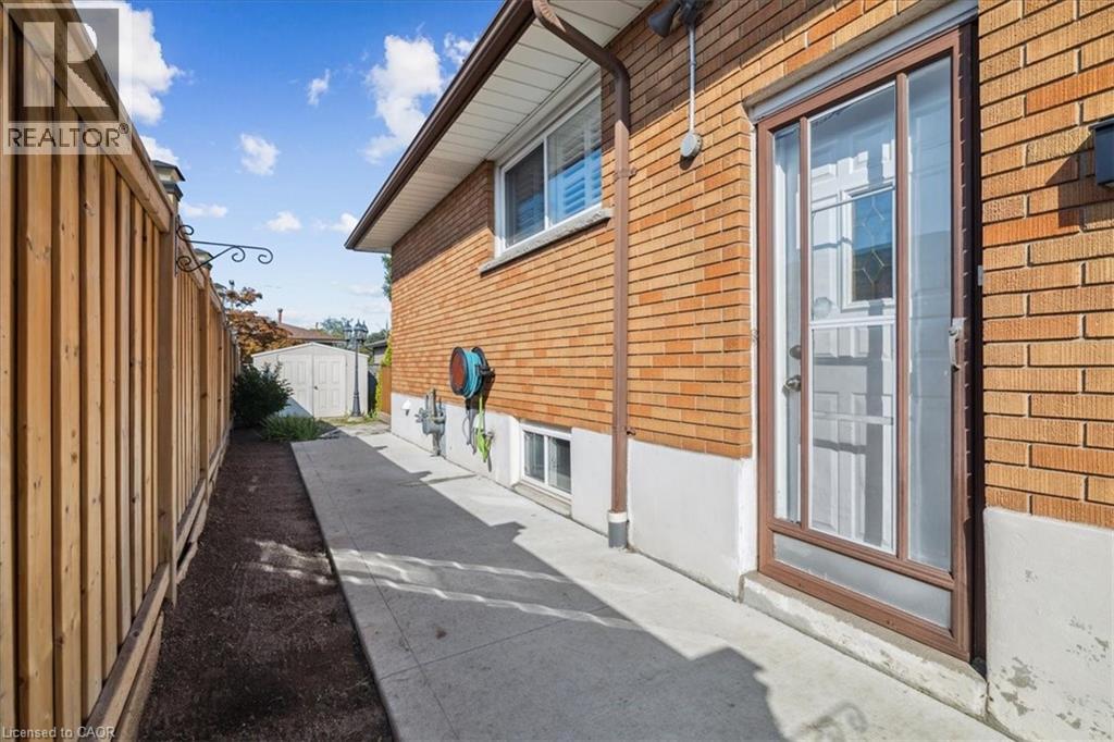 15 Purdy Crescent, Hamilton, Ontario  L9A 3B4 - Photo 46 - 40773273