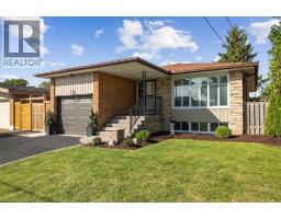 15 PURDY Crescent, Hamilton, Ontario
