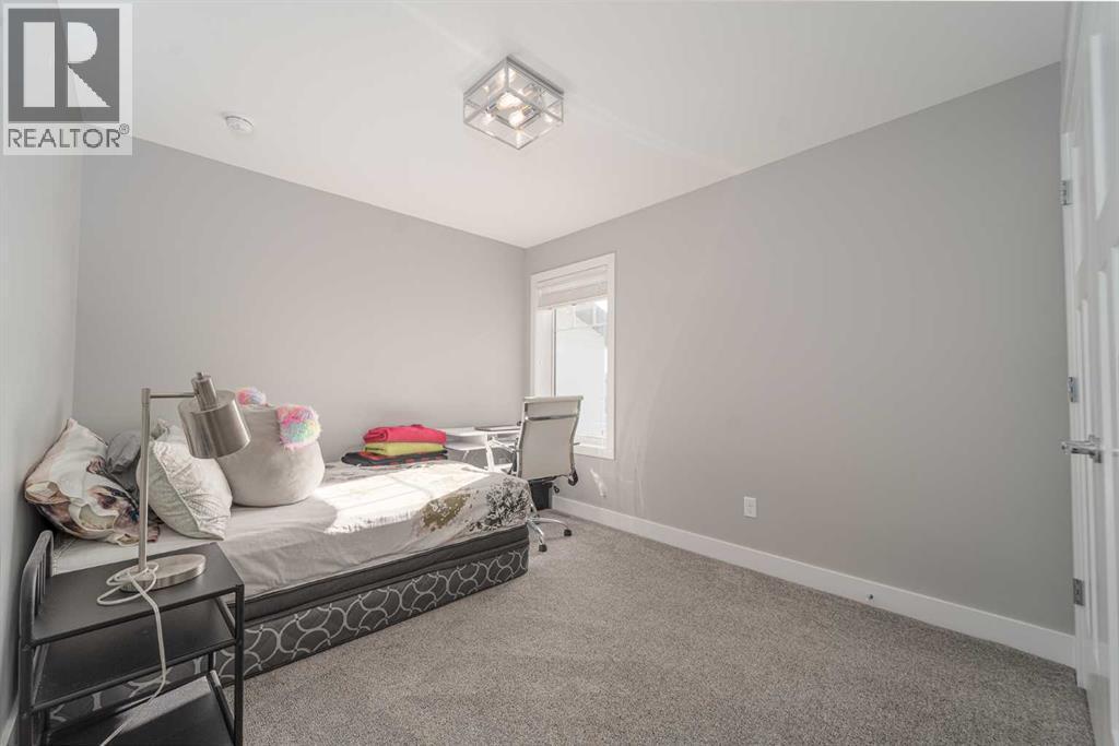 649 Aquitania Boulevard W, Lethbridge, Alberta  T1J 5N4 - Photo 28 - A2258416