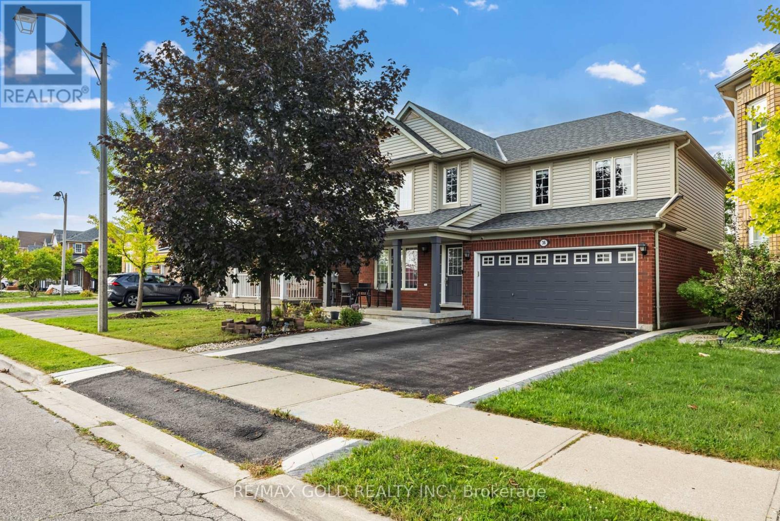 36 FIDELITY AVENUE, Brampton, Ontario