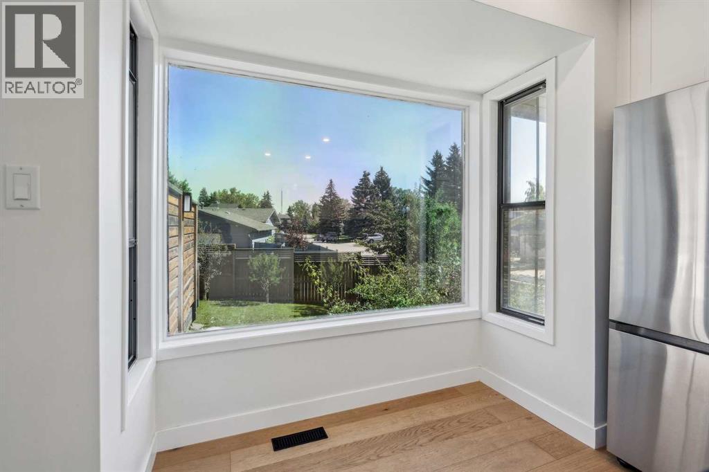 4 Coach Ridge Close Sw, Calgary, Alberta  T3H 1J1 - Photo 24 - A2259768