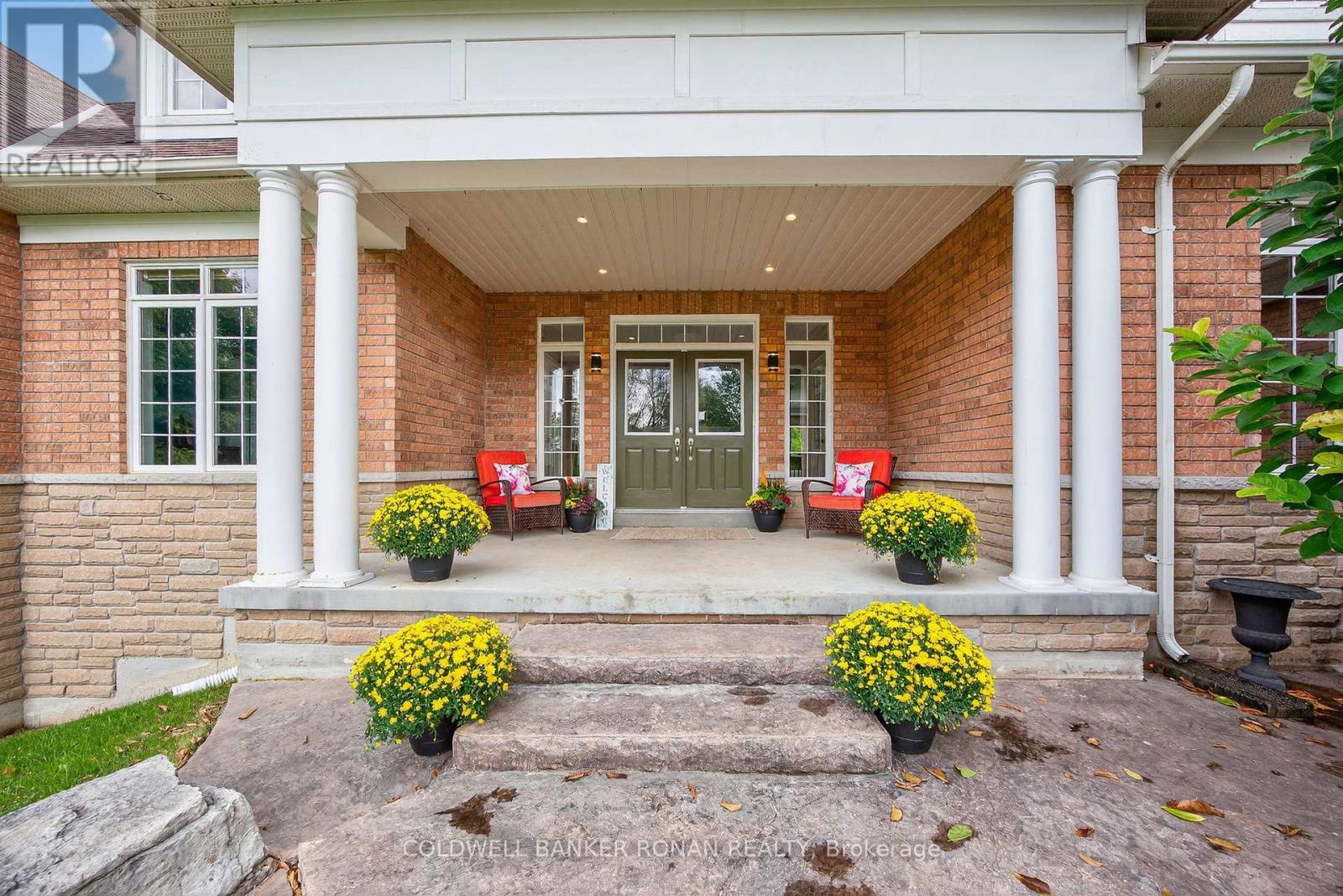 60 Underhill Court, Essa, Ontario  L9R 1V2 - Photo 3 - N12423838