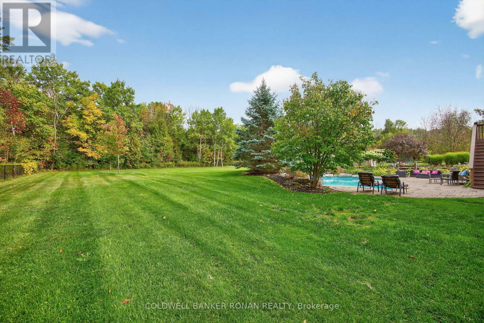 60 Underhill Court, Essa, Ontario  L9R 1V2 - Photo 44 - N12423838