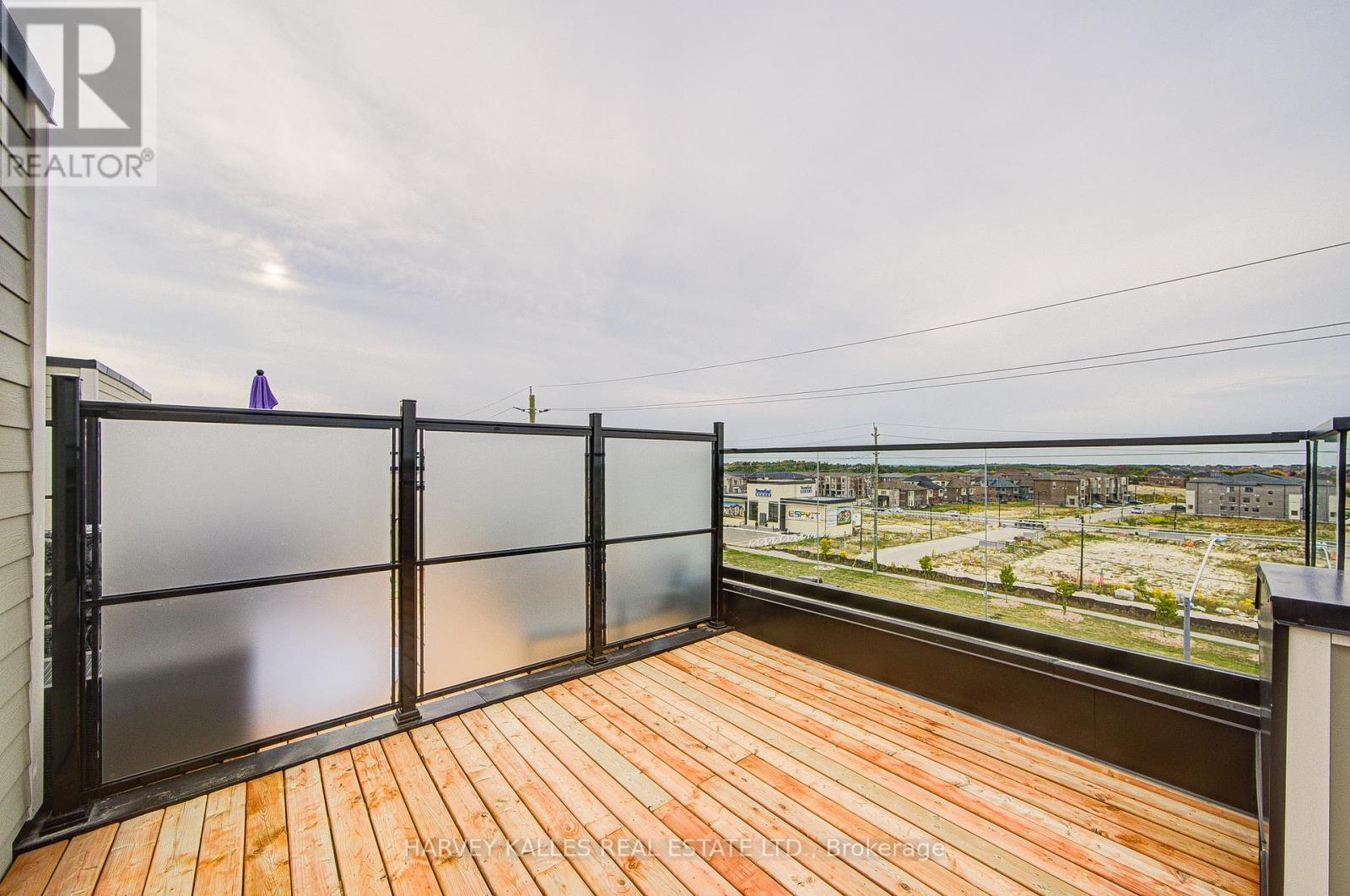 Unit 12 - 12-14 Lytham Green Circle, Newmarket, Ontario  L3Y 0H3 - Photo 39 - N12424966