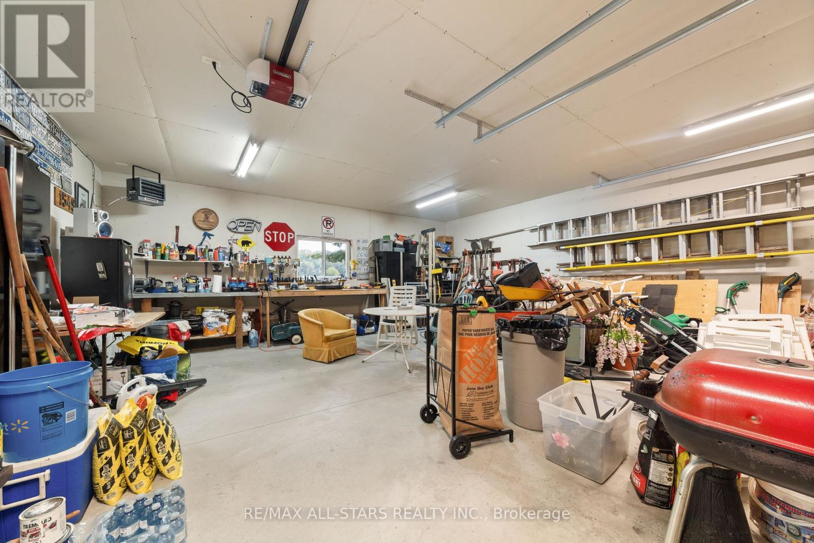 Cottage #9 - 1006 Youngs Road, Muskoka Lakes, Ontario  P0B 1J0 - Photo 33 - X12425585