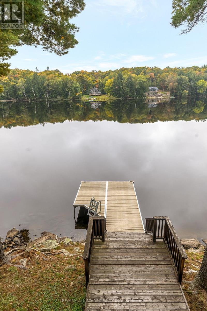 Cottage #9 - 1006 Youngs Road, Muskoka Lakes, Ontario  P0B 1J0 - Photo 41 - X12425585