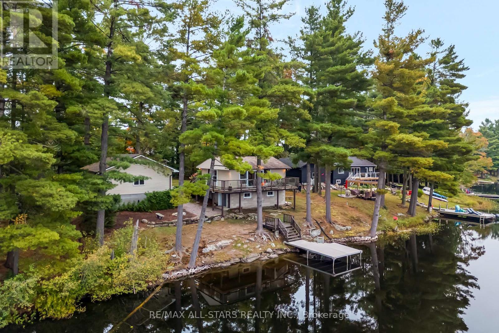 Cottage #9 - 1006 Youngs Road, Muskoka Lakes, Ontario  P0B 1J0 - Photo 6 - X12425585