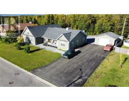 27 Wagg Place, Pasadena, Newfoundland & Labrador