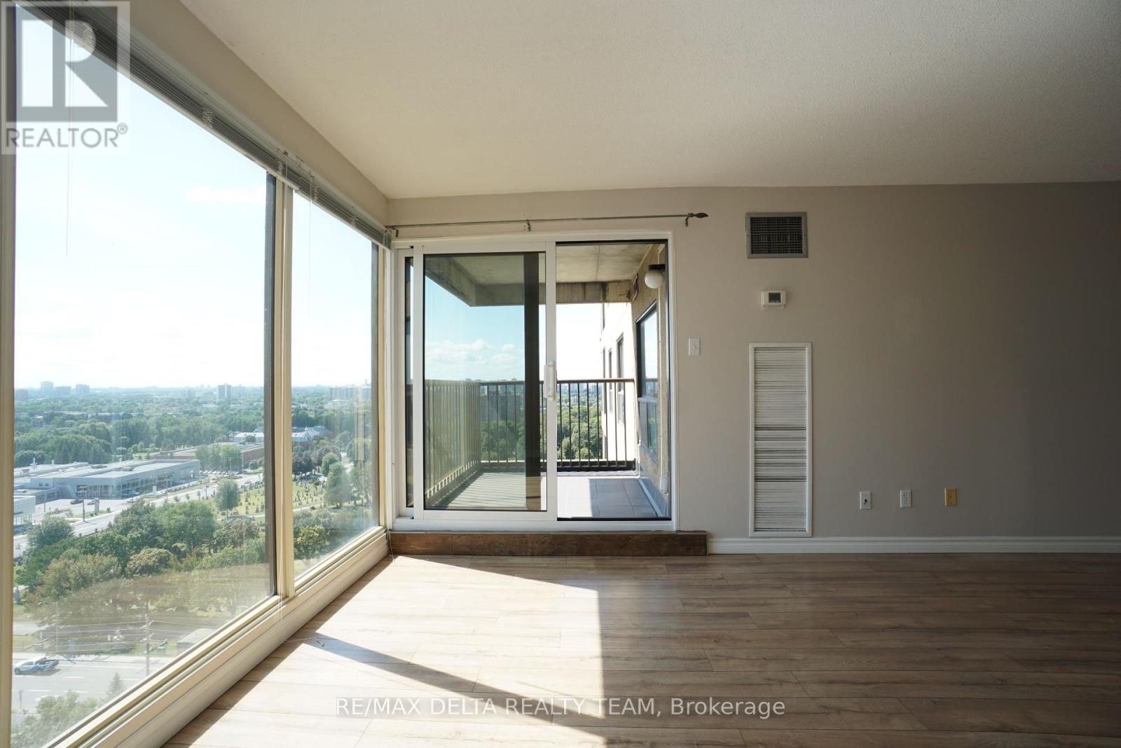 1506 - 545 St. Laurent Boulevard, Ottawa, Ontario  K1K 4H9 - Photo 11 - X12425574
