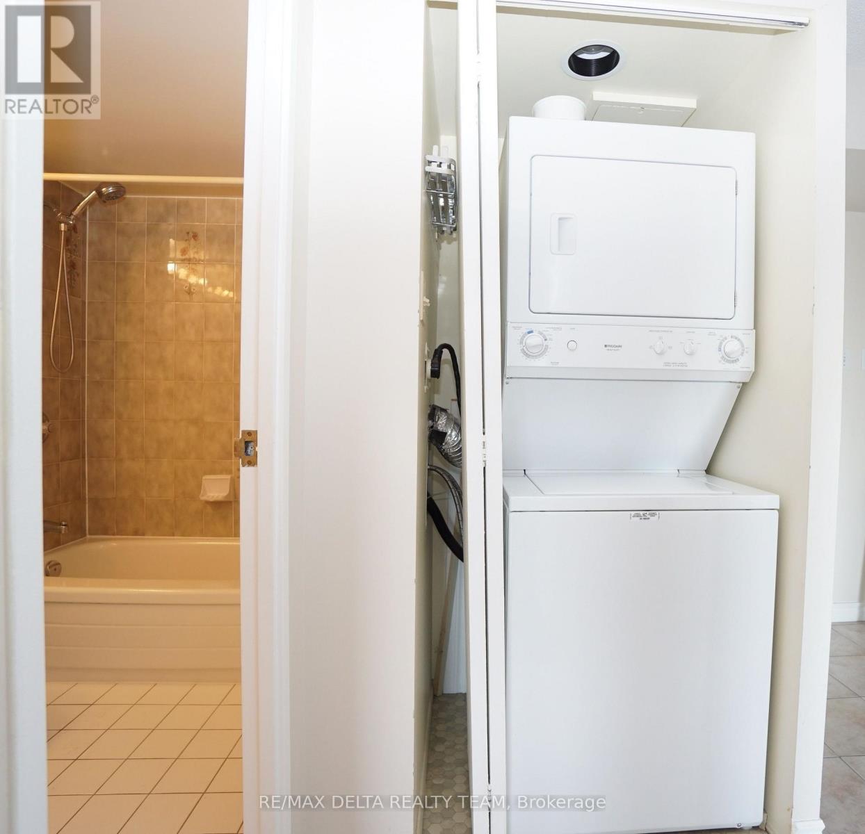 1506 - 545 St. Laurent Boulevard, Ottawa, Ontario  K1K 4H9 - Photo 15 - X12425574