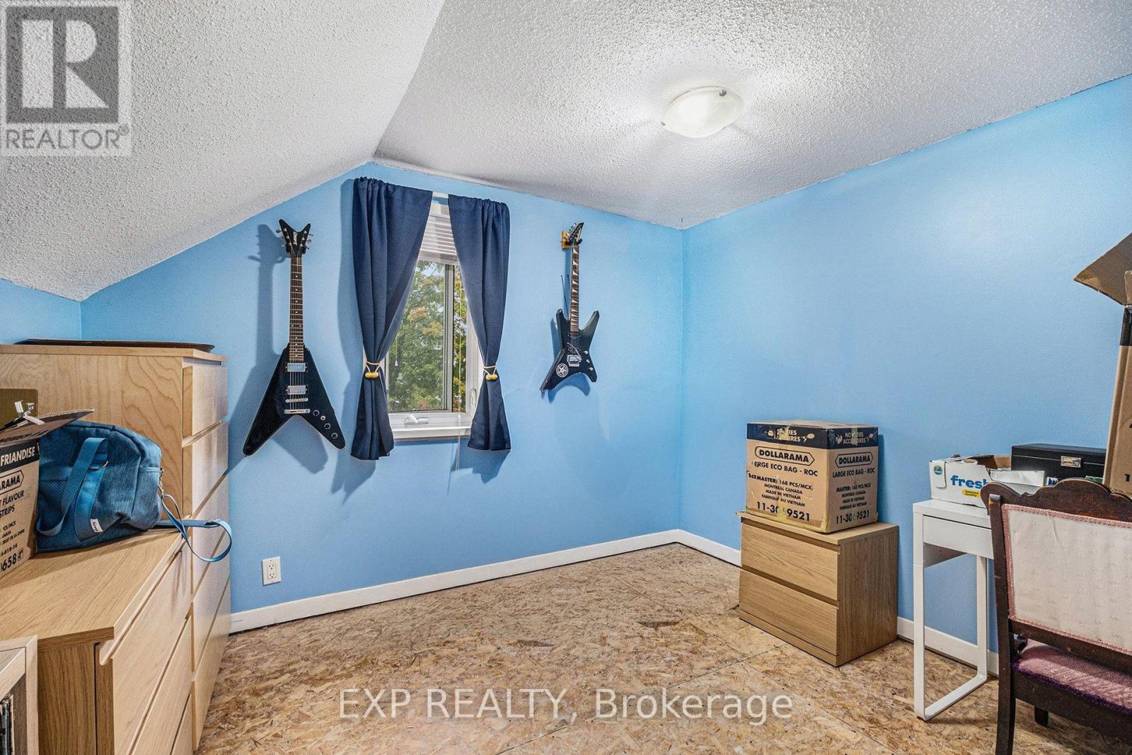 115 Nelson Street E, Carleton Place, Ontario  K7C 1A3 - Photo 13 - X12425595