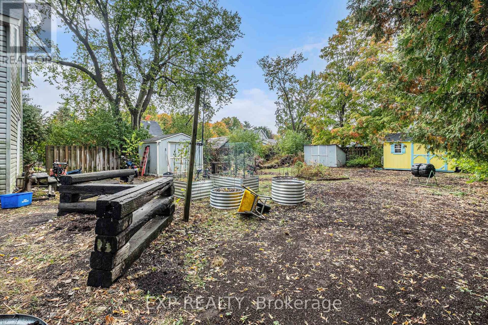 115 Nelson Street E, Carleton Place, Ontario  K7C 1A3 - Photo 18 - X12425595