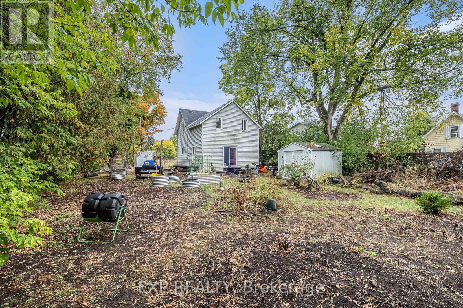 115 Nelson Street E, Carleton Place, Ontario  K7C 1A3 - Photo 19 - X12425595