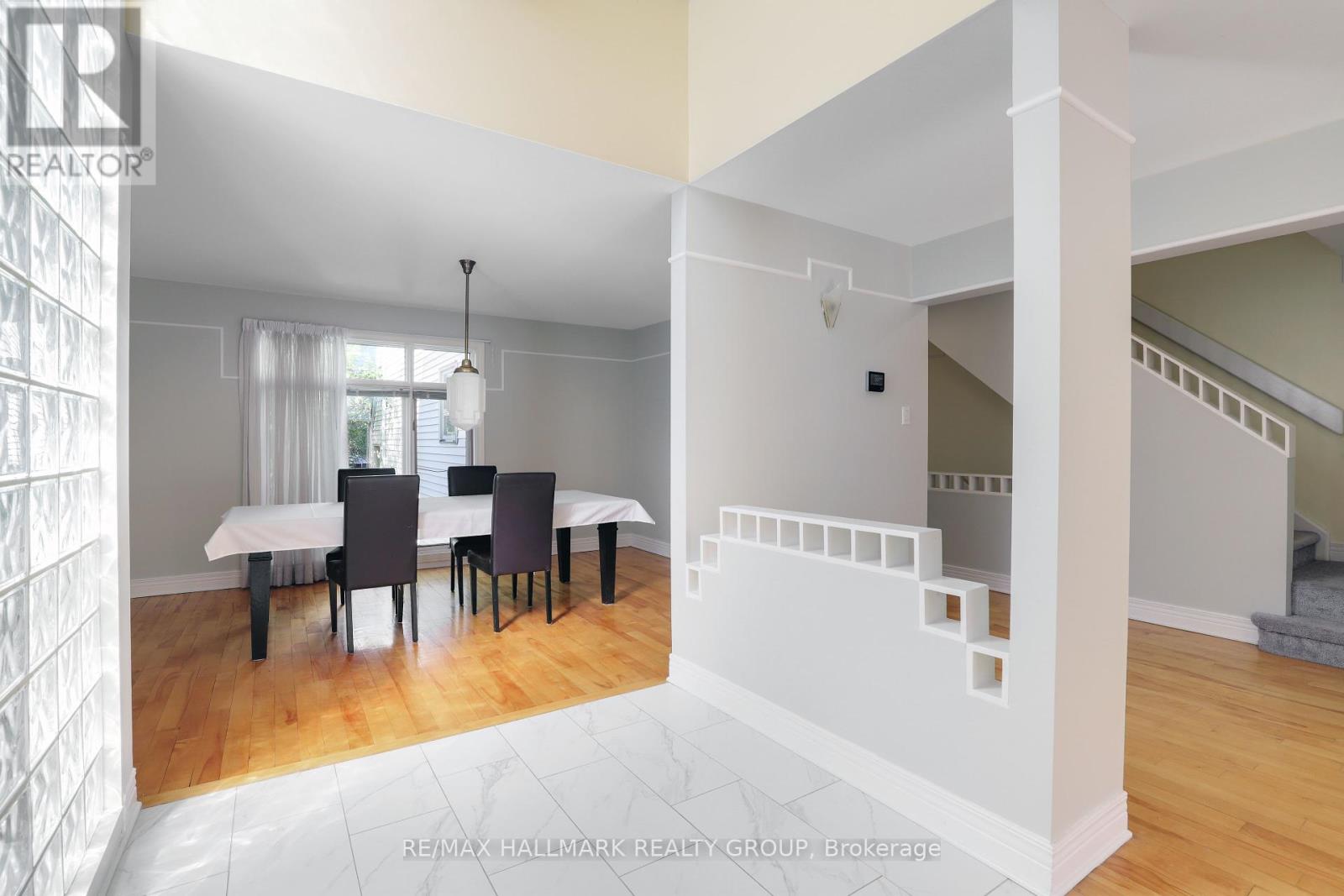 303 Sherwood Drive, Ottawa, Ontario  K1Y 3W7 - Photo 7 - X12425602