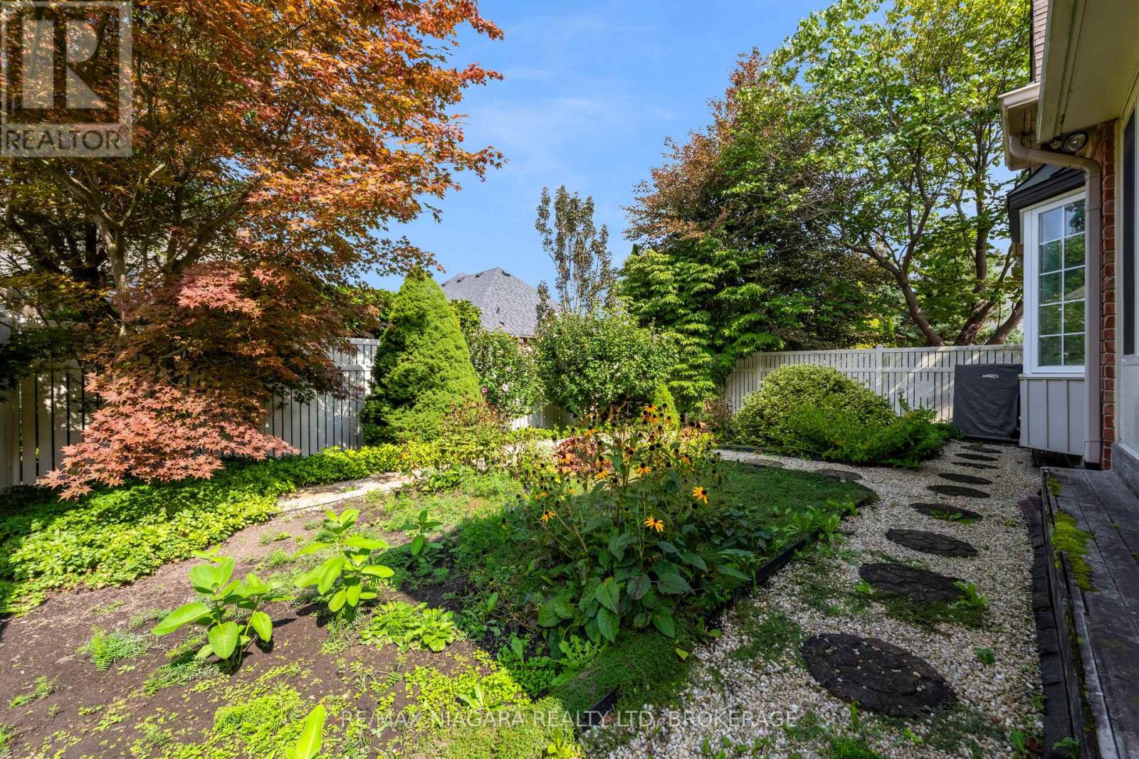 40 Frontier Drive, Niagara-On-The-Lake (Virgil), Ontario  L0S 1J0 - Photo 30 - X12425600