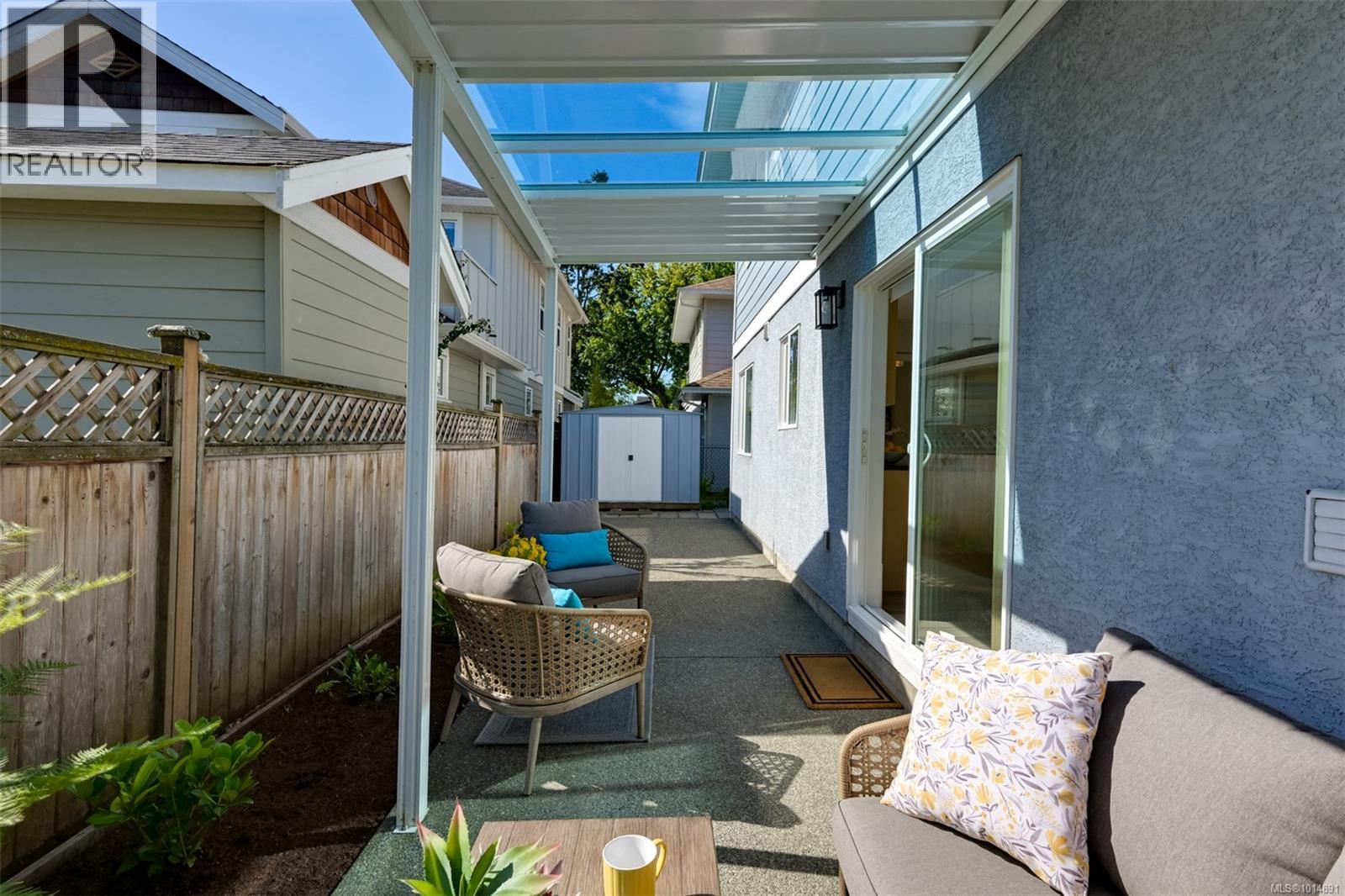 9661 Seventh St, Sidney, British Columbia  V8L 2V6 - Photo 14 - 1014891
