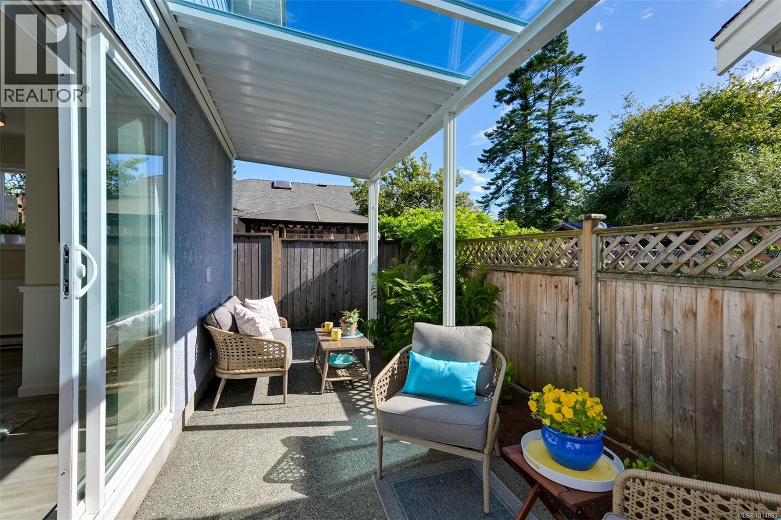 9661 Seventh St, Sidney, British Columbia  V8L 2V6 - Photo 15 - 1014891