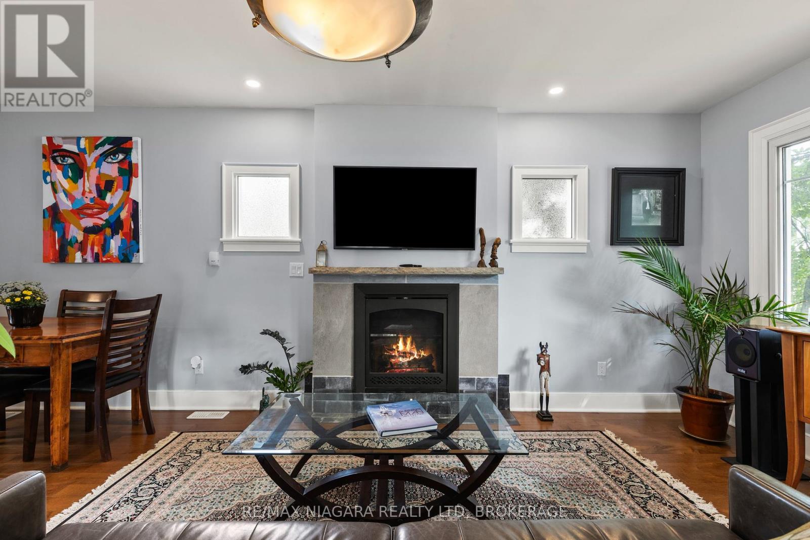 7 Shelley Avenue, St. Catharines (Port Dalhousie), Ontario  L2N 5L4 - Photo 7 - X12425612