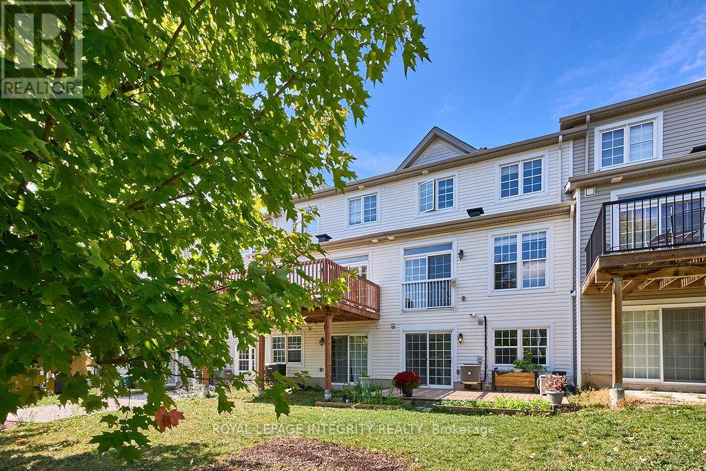 114 Battersea Crescent, Ottawa, Ontario  K2T 0C6 - Photo 47 - X12425354